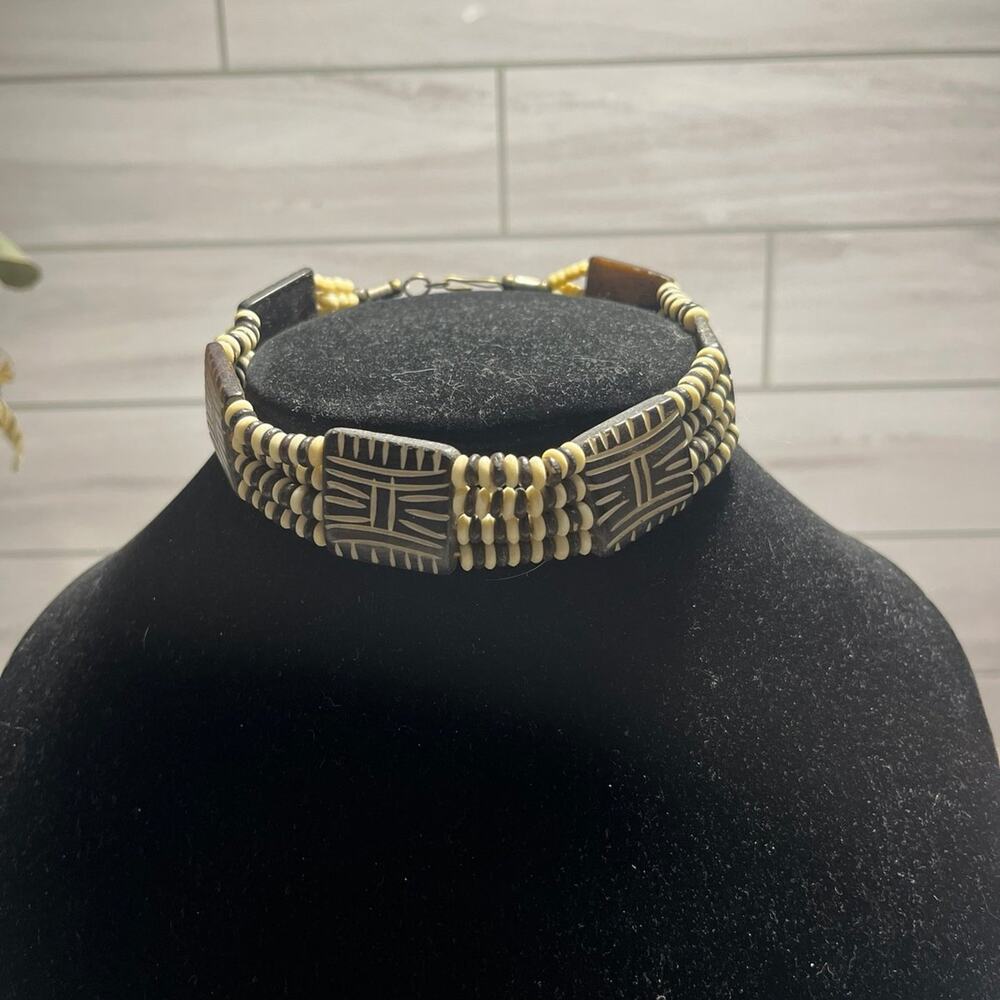 Handmade small choker necklace